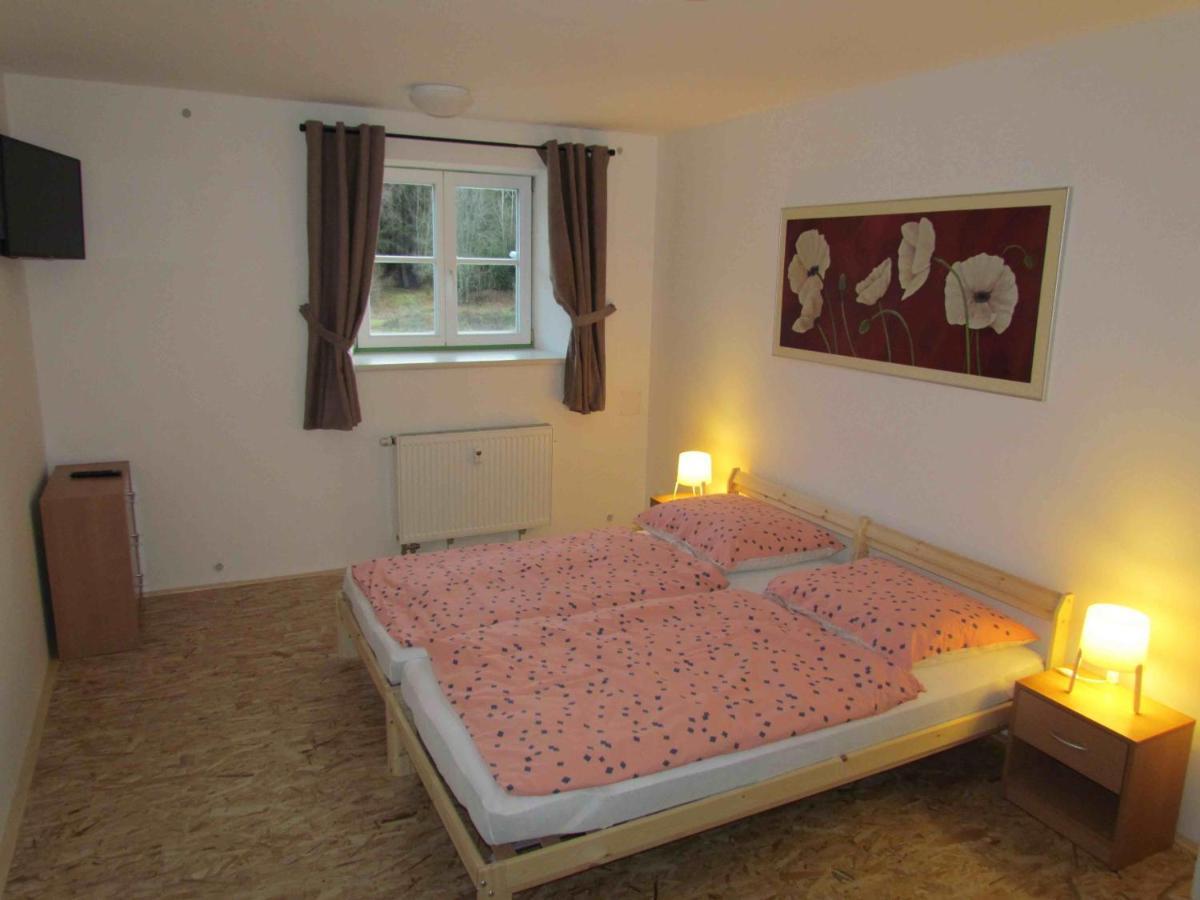 Dopravna Alžbětín Zelezna Ruda Exterior foto
