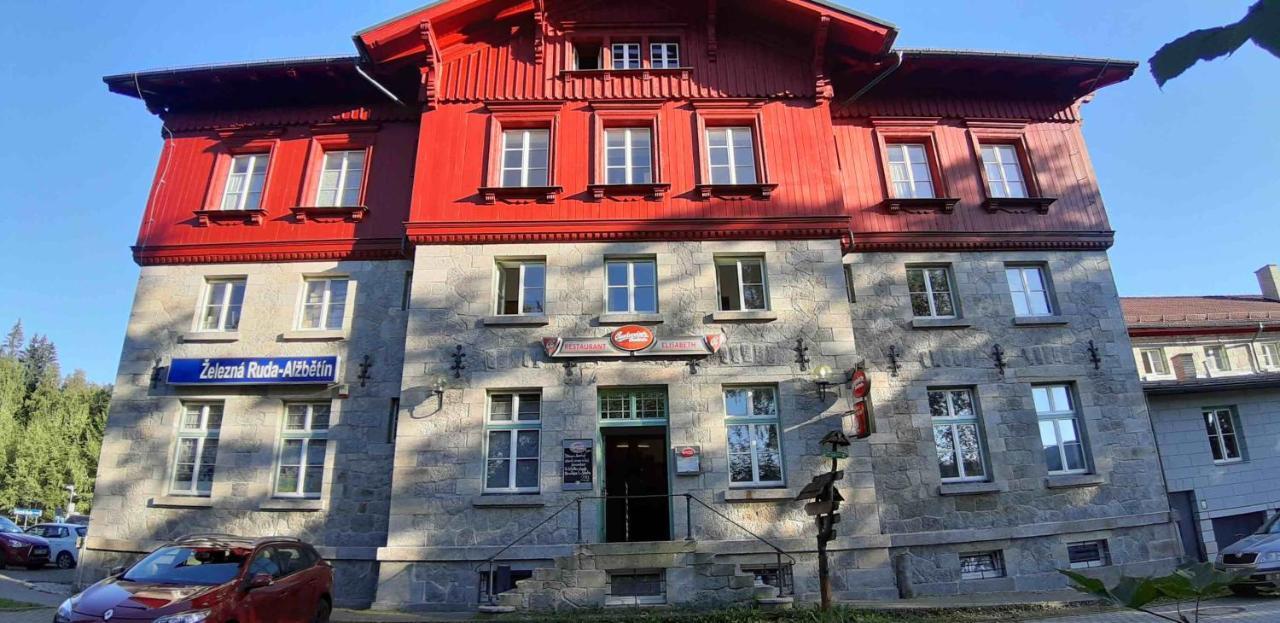 Dopravna Alžbětín Zelezna Ruda Exterior foto